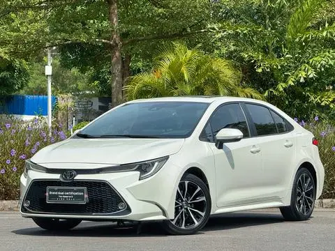 Toyota 雷凌 2019 — фото 1