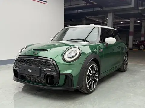 MINI MINI 2023