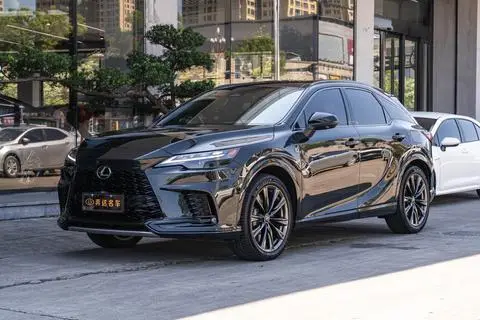 Lexus RX 2023