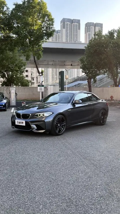 BMW M2 2016
