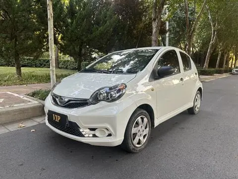 BYD F0 2015
