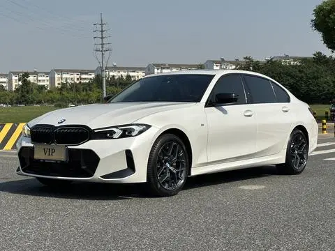BMW 3 Series 2025