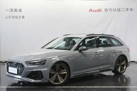 Audi RS 4 2023
