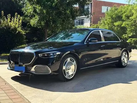 Mercedes-Benz 迈巴赫S-Class 2024