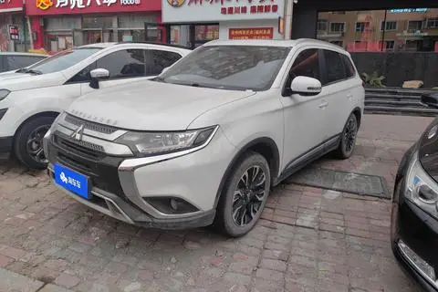 Mitsubishi 欧蓝德 2019