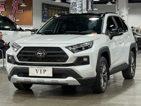 Toyota RAV4 2024