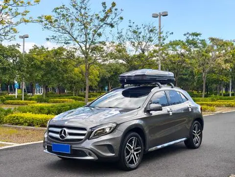 Mercedes-Benz GLA 2015