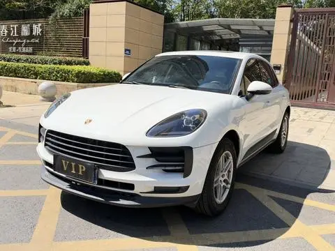 Porsche Macan 2020