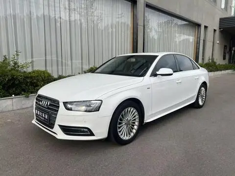 Audi A4L 2015