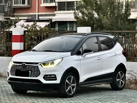 BYD 元EV 2018