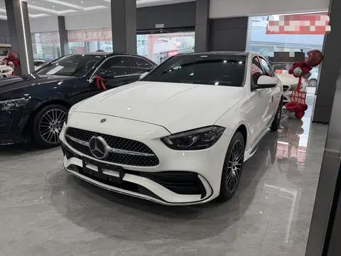 Mercedes-Benz C-Class 2024