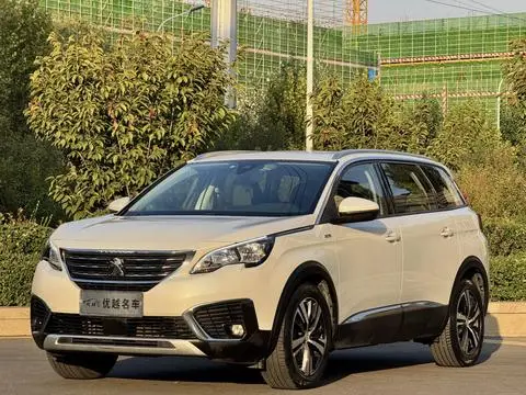 Peugeot 5008 2017
