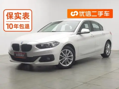 BMW 1 Series 2017 — фото 1