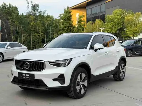 Volvo XC40 2023