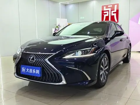 Lexus ES 2018
