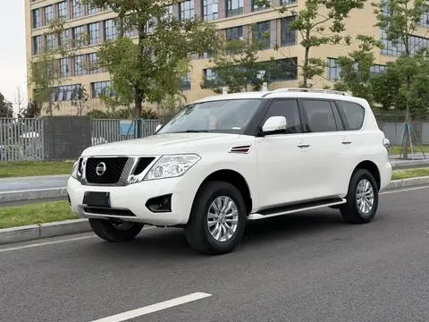 Nissan 途乐 2018 — фото 1