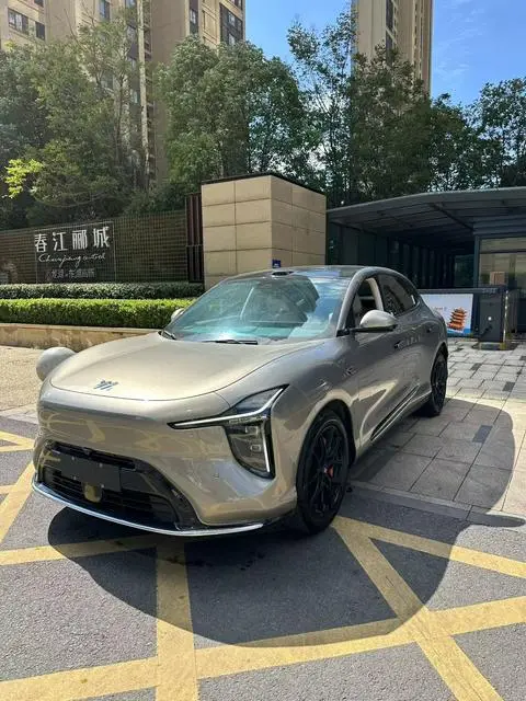 IM Motors 智己LS6 2026