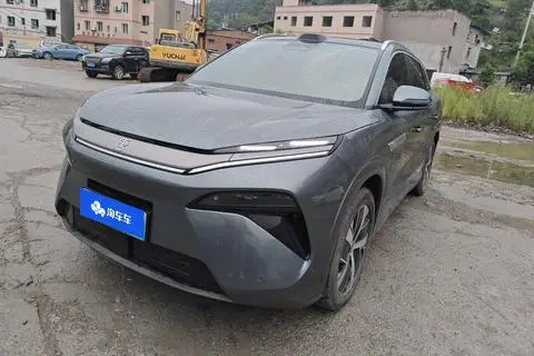 BYD TangL DM 2025
