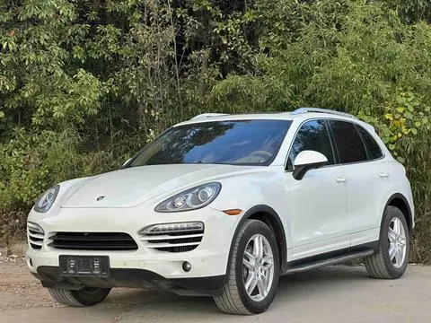 Porsche Cayenne 2013 — фото 1