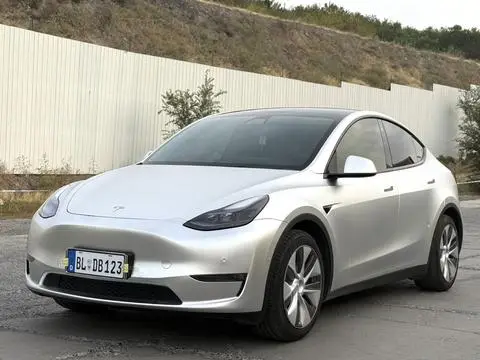 Tesla Model Y 2022 — фото 1