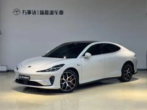 IM Motors 智己L6 2025