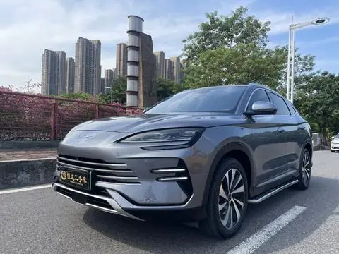 BYD 宋PLUS DM 2024 — фото 1