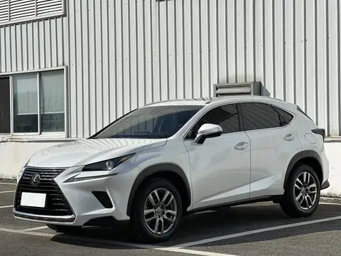 Lexus NX 2017