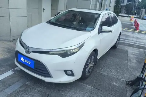 Toyota 雷凌 2016 — фото 1