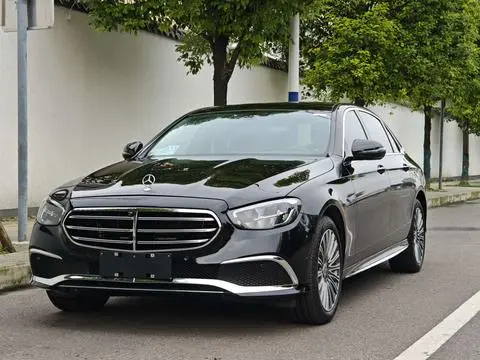 Mercedes-Benz E-Class 2023
