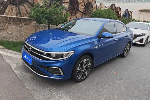 Volkswagen Bora 2023