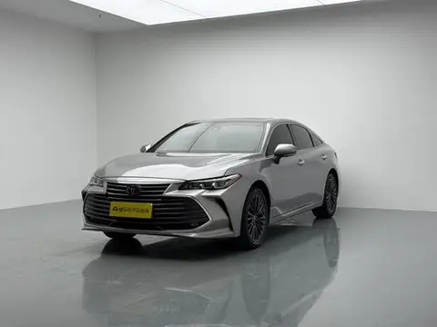 Toyota 亚洲龙 2019