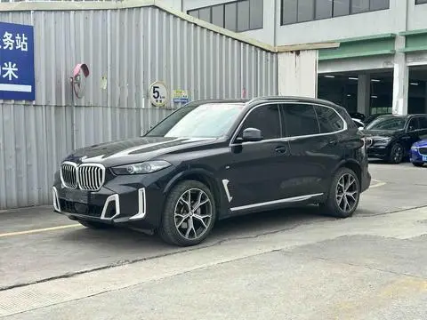 BMW X5 2023