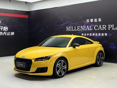 Audi TT 2015