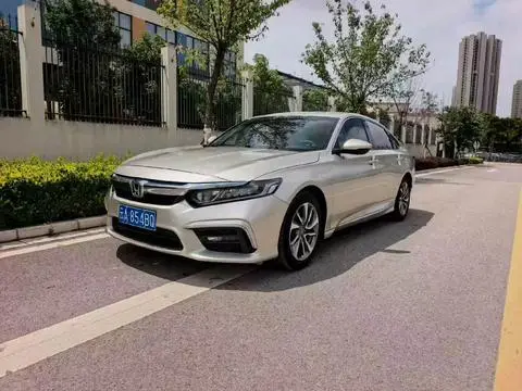 Honda 英仕派 2019 — фото 1