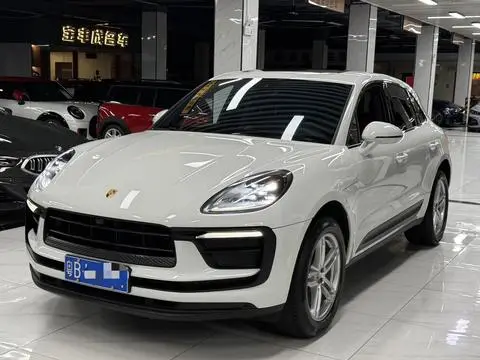 Porsche Macan 2023
