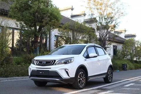 Geely 远景X3 2017