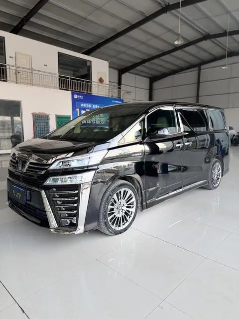 Toyota Alphard 2021