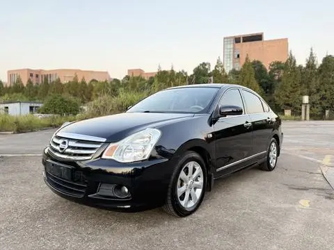 Nissan 轩逸 2012