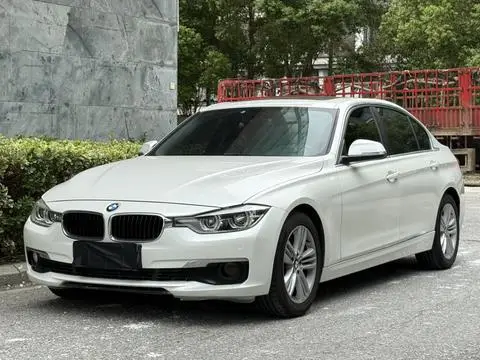 BMW 3 Series 2017 — фото 1