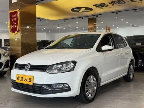 Volkswagen Polo 2016 — фото 1