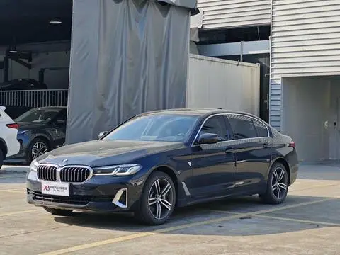 BMW 5 Series 2021