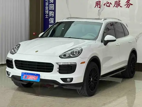 Porsche Cayenne 2015 — фото 1