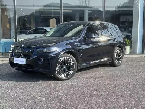 BMW iX3 2024