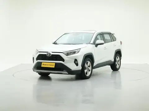 Toyota RAV4 2021