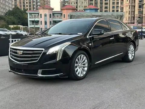 Cadillac XTS 2018 — фото 1