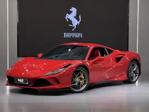 Ferrari F8 2019