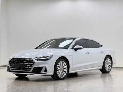 Audi A7L 2022