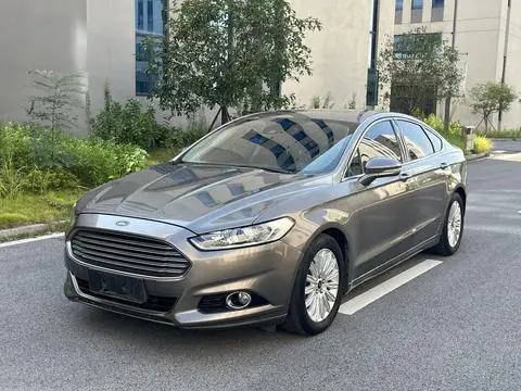Ford Mondeo 2013 — фото 1