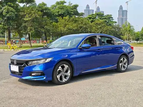 Honda Accord 2018 — фото 1