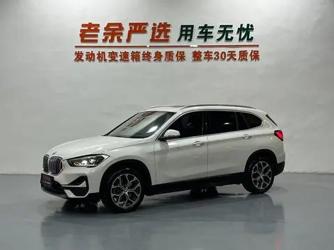 BMW X1 2022 — фото 1